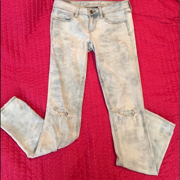 American Eagle Acid Washed Jeans - Picture 1 of 2